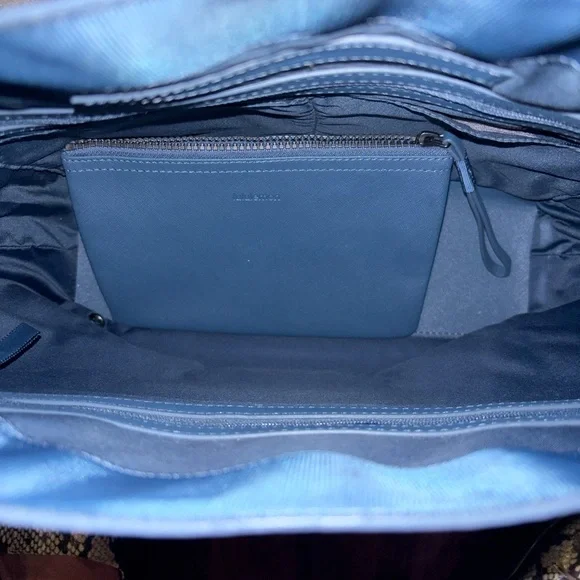 Lululemon Athletica All Day Tote - Picture 3 of 4